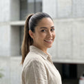 Camila G., 33